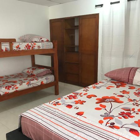 Hospedaje Caribe Express Leilighet Cartagena Eksteriør bilde